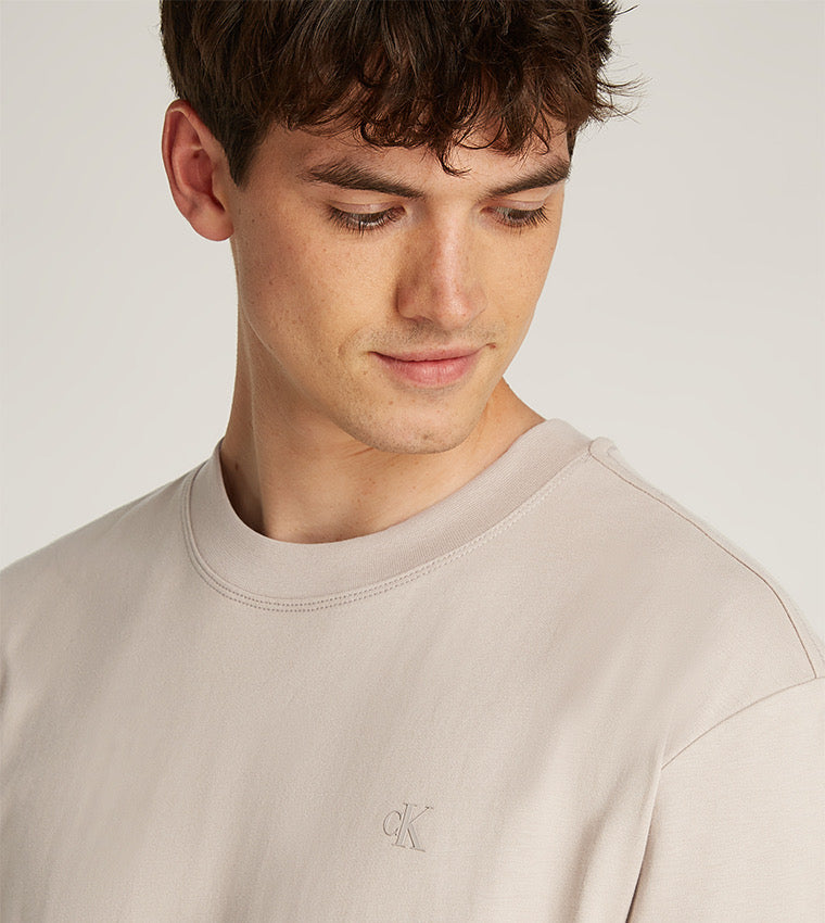 Calvin Klein T-shirt