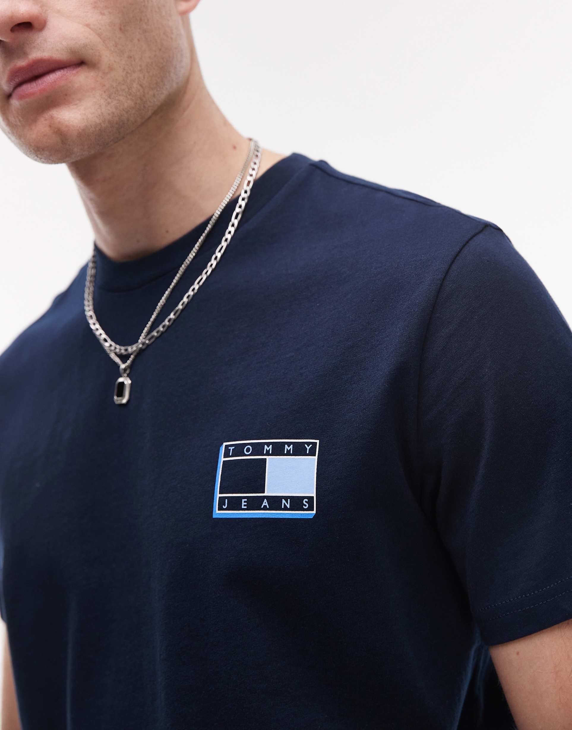 Tommy Jeans neon pop flag logo t-shirt in navy