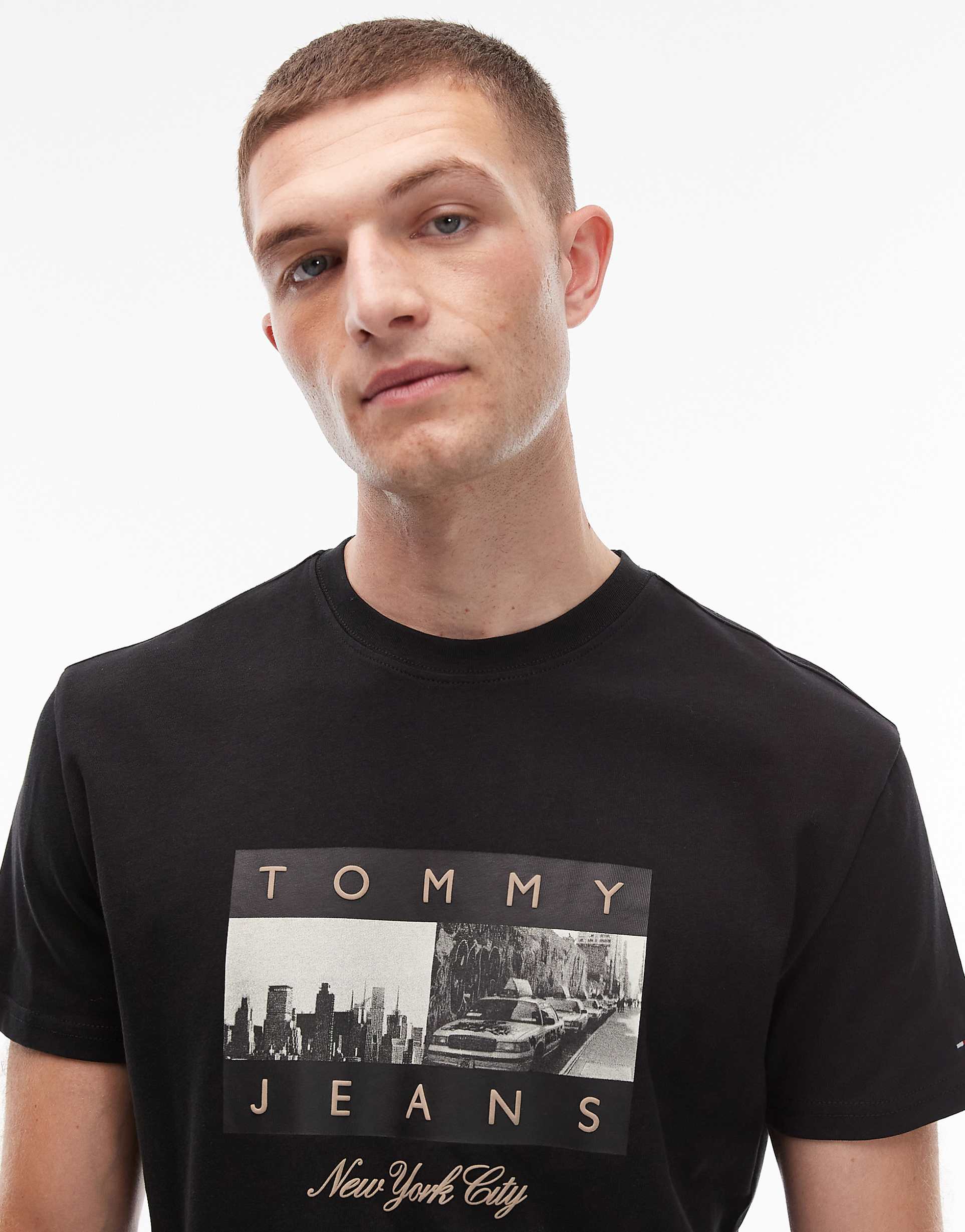 Tommy Jeans photo flag t-shirt in black